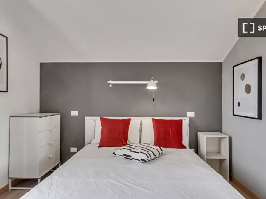 Immagine 2 di Camera condivisa in affitto  in Via Benedetto Marcello a Milano