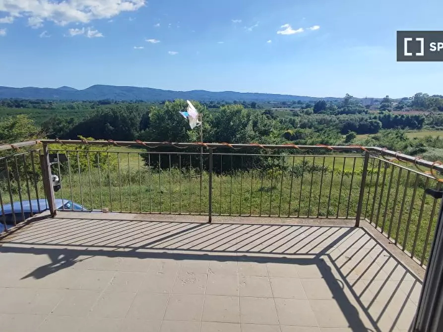 Immagine 1 di Appartamento in affitto  in Via dei Gigli a Sutri