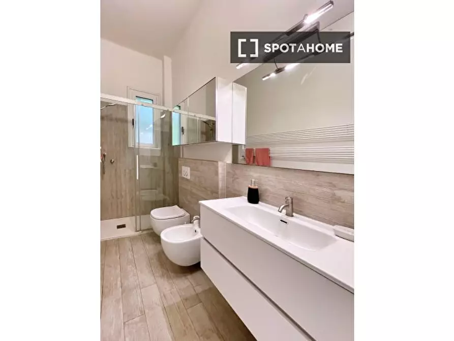 Immagine 7 di Appartamento in affitto  in Via Toscana a Bologna