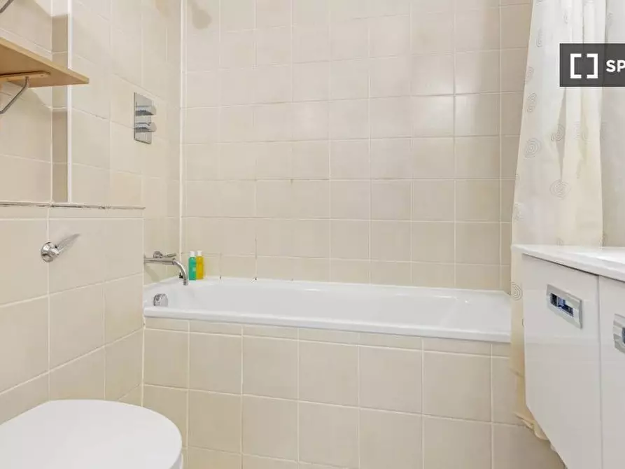 Immagine 9 di Appartamento in affitto  in Penywern Rd a Kensington