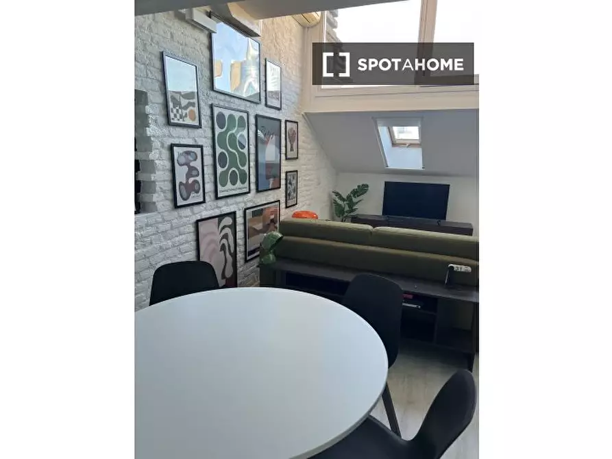 Immagine 6 di Appartamento in affitto  in Via Castelfidardo a Milano