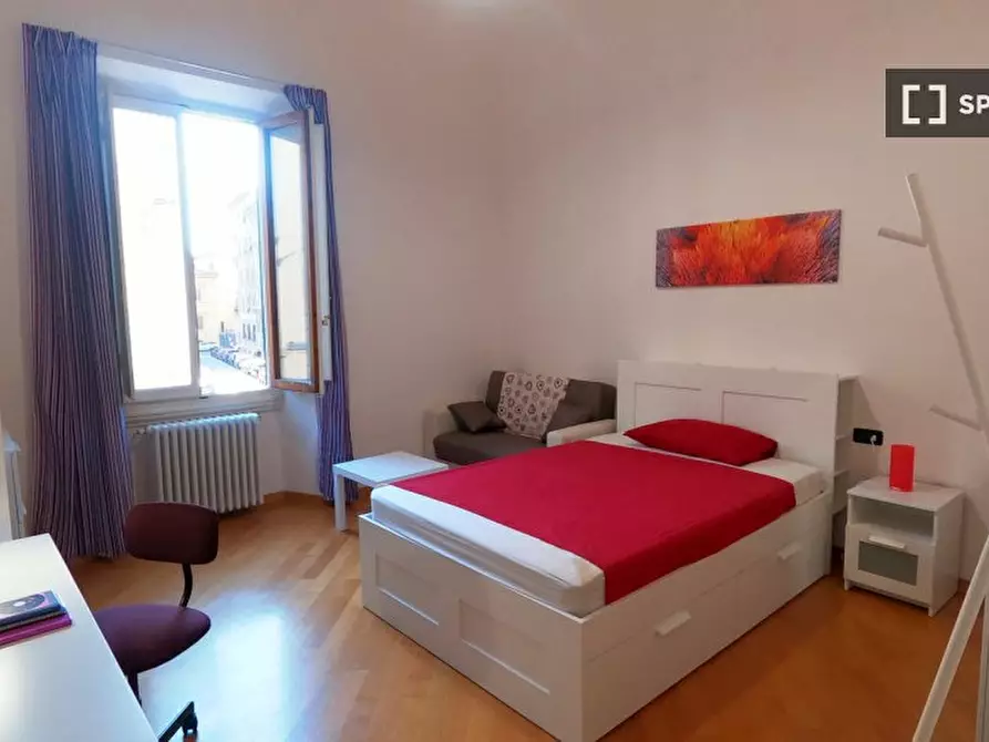 Immagine 3 di Camera condivisa in affitto  in Via IX Febbraio a Firenze