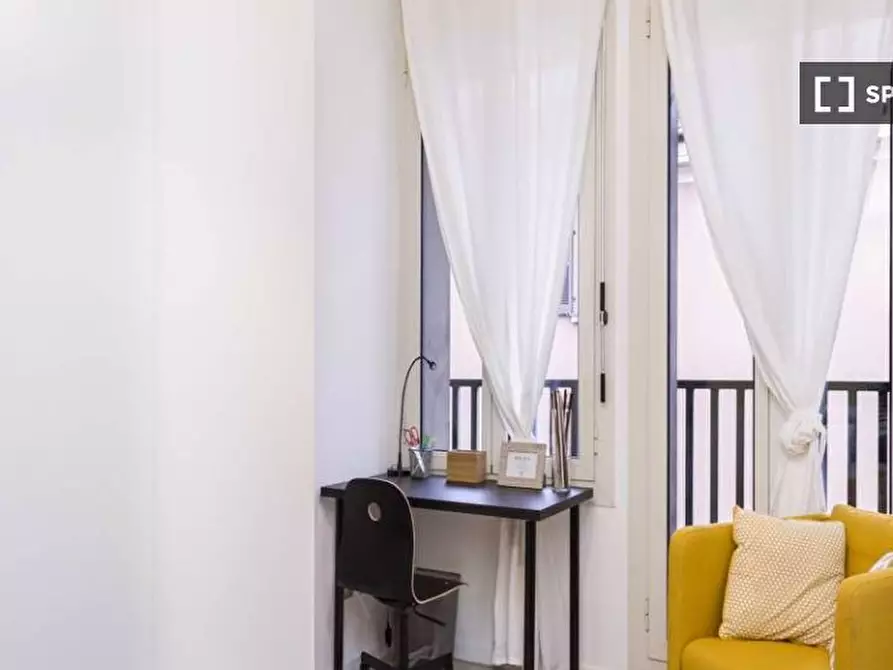 Immagine 5 di Camera condivisa in affitto  in Viale Monte Santo a Milano