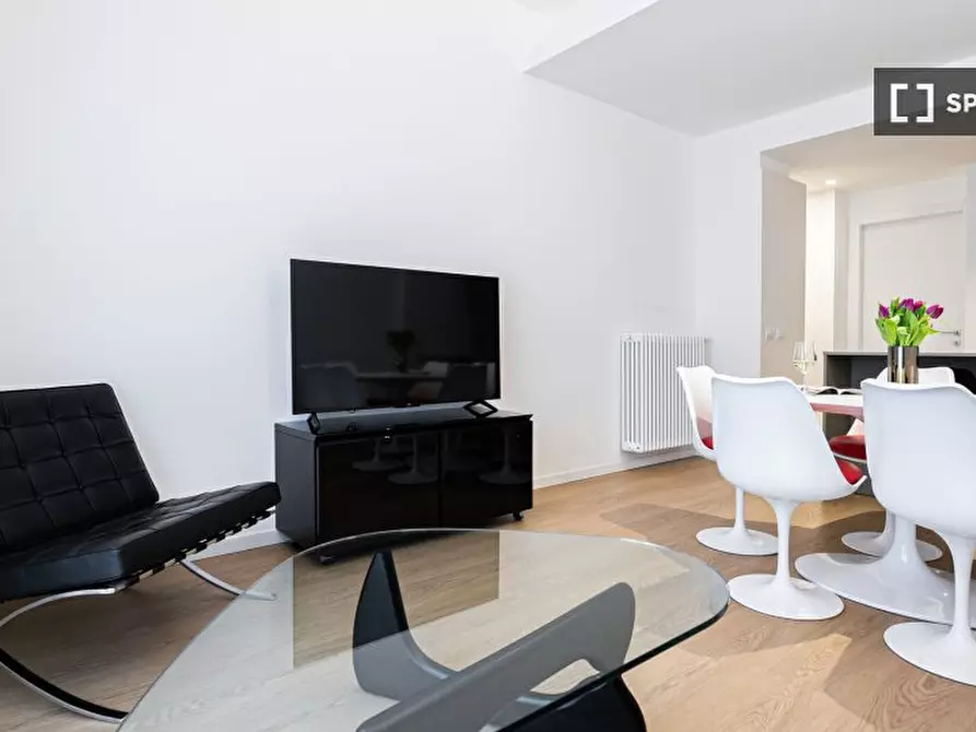 Immagine 6 di Appartamento in affitto  in Via V. Monti a Milano