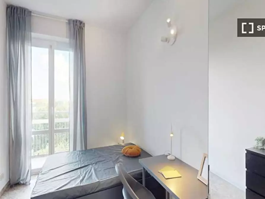 Immagine 1 di Camera condivisa in affitto  in Viale Molise a Milano