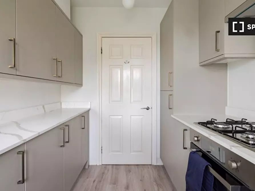 Immagine 2 di Appartamento in affitto  in Wellington Rd a Paddington