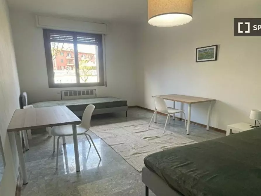 Immagine 2 di Camera condivisa in affitto  in Viale Quirico Filopanti a Bologna