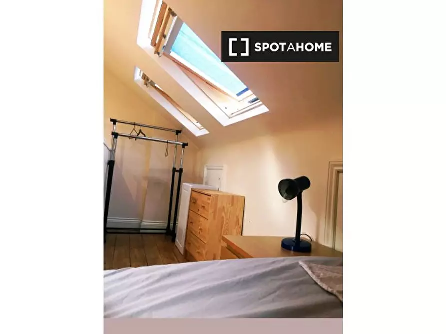 Immagine 19 di Camera condivisa in affitto  in Friary Rd a Ealing
