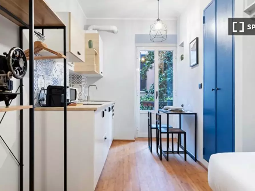 Immagine 13 di Ufficio in affitto  in Via Novi a Milano