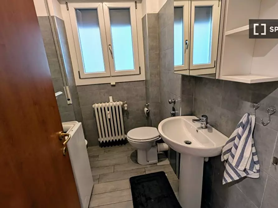 Immagine 9 di Camera condivisa in affitto  in Via Monte Generoso a Milano