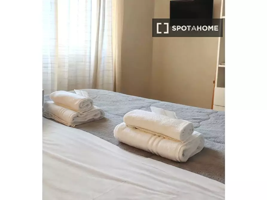 Immagine 5 di Appartamento in affitto  in Via Cairano a Roma