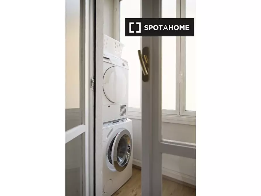 Immagine 15 di Appartamento in affitto  in Via Fatebenesorelle a Milano