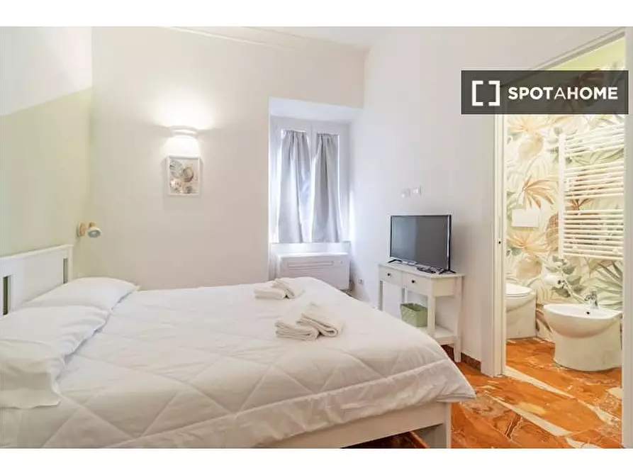 Immagine 11 di Appartamento in affitto  in Via Filippo Turati a Roma