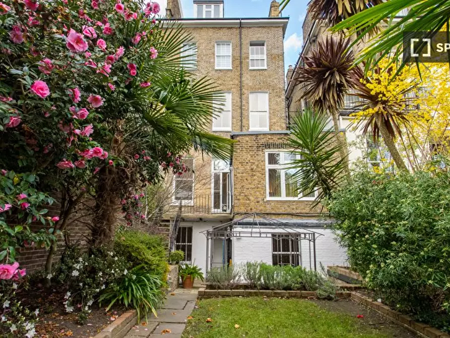 Immagine 11 di Camera condivisa in affitto  in st Floor Apartment a Kensington