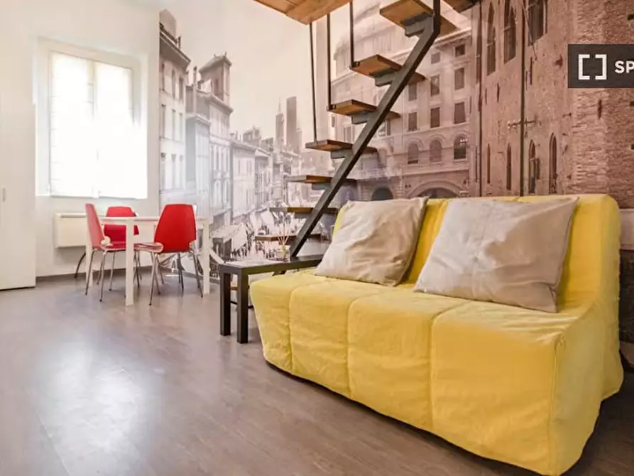 Immagine 1 di Ufficio in affitto  in Via Sant'Apollonia a Bologna