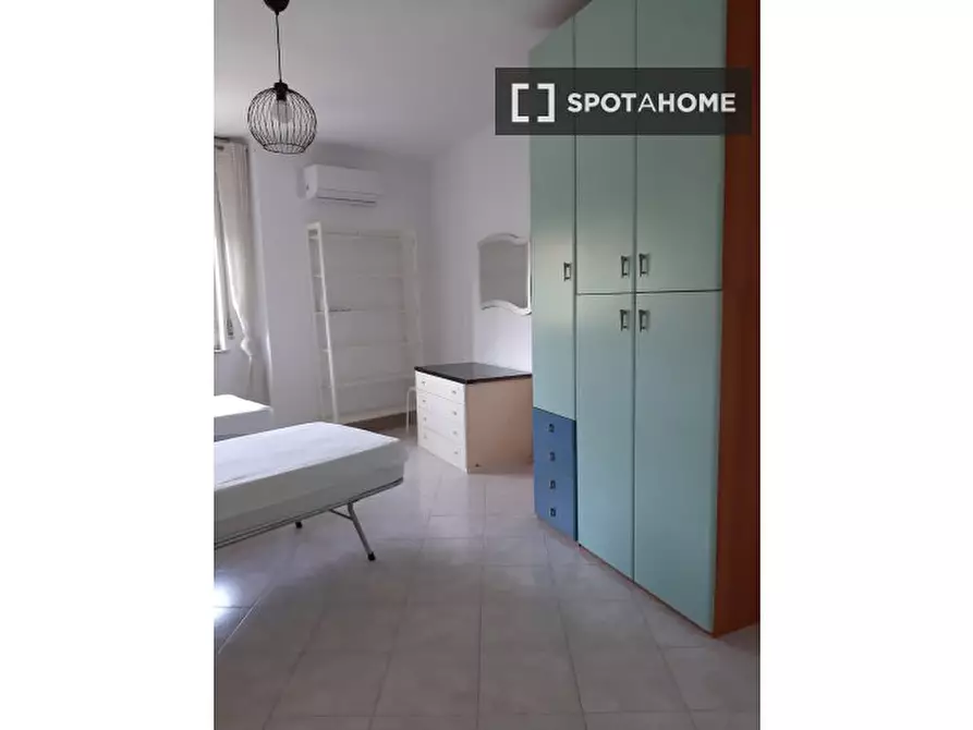 Immagine 3 di Appartamento in affitto  in Via Cassano a Napoli