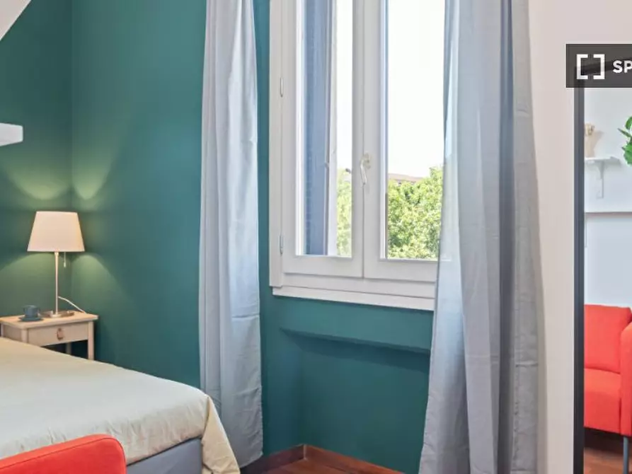 Immagine 2 di Camera condivisa in affitto  in Via Laurana a Milano