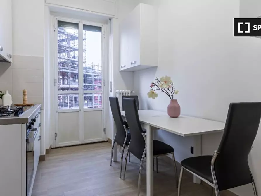 Immagine 10 di Camera condivisa in affitto  in Largo Vulci a Milano