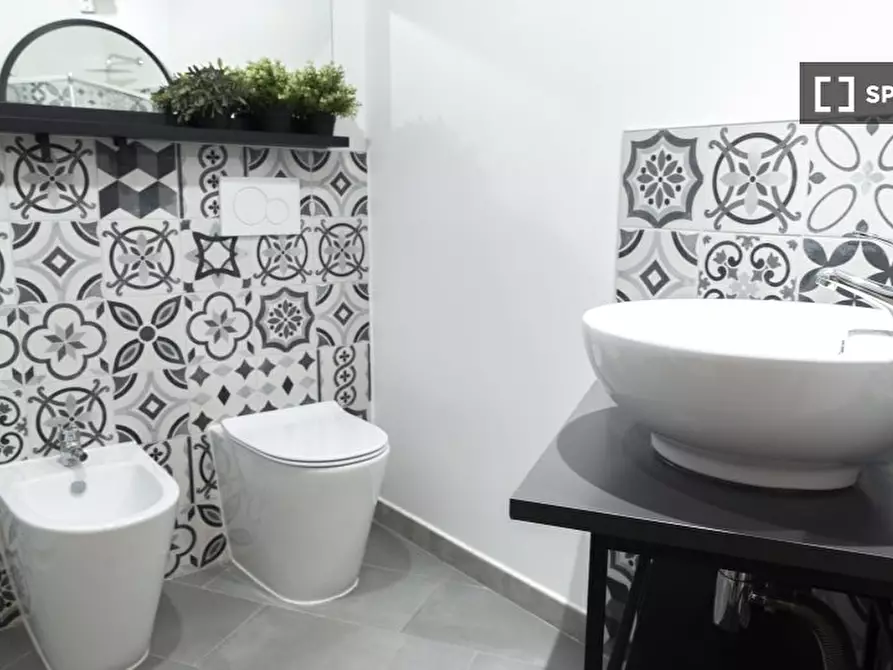 Immagine 19 di Camera condivisa in affitto  in Via Emilio Faà di Bruno a Milano