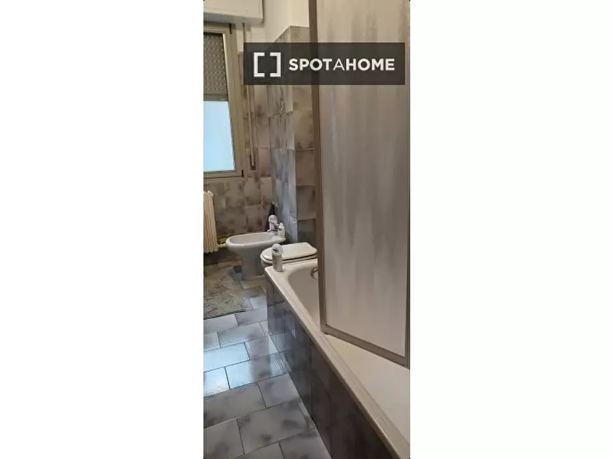 Immagine 6 di Camera condivisa in affitto  in Via Febbraio a Vimodrone