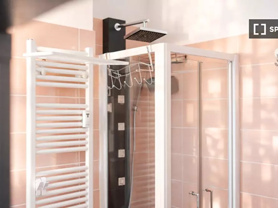 Immagine 12 di Appartamento in affitto  in Via Friuli a Milano