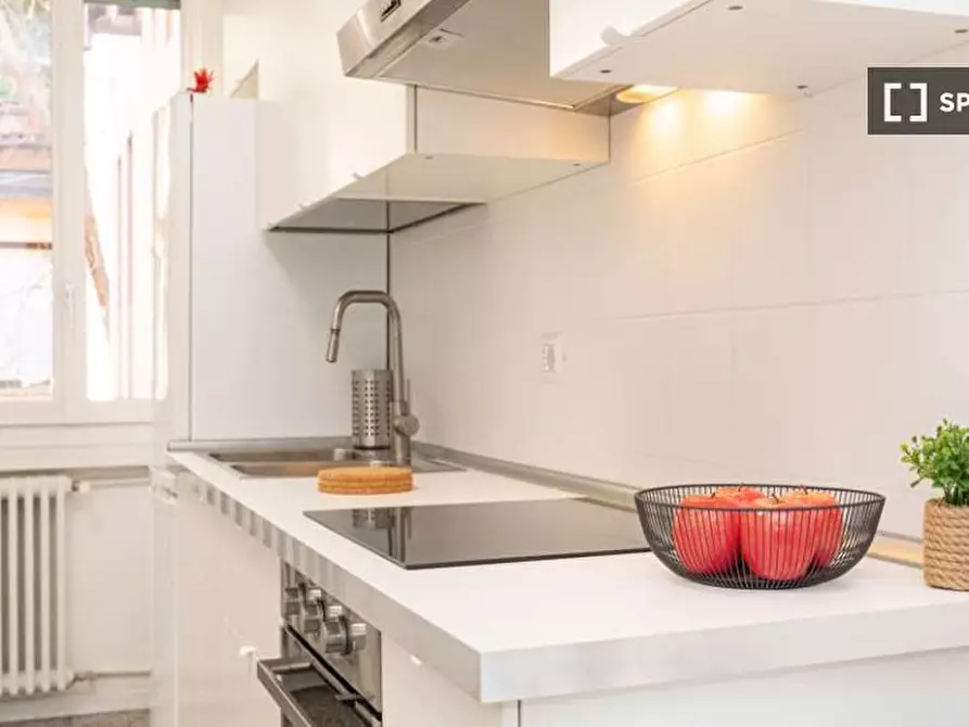 Immagine 17 di Camera condivisa in affitto  in Corso Magenta a Milano