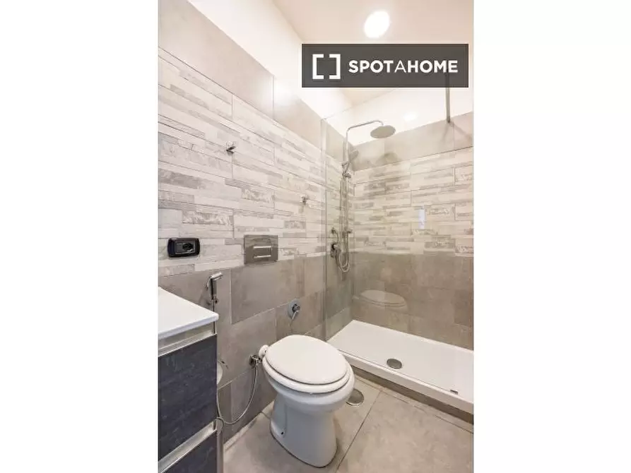 Immagine 6 di Appartamento in affitto  in Vico Milano a Napoli