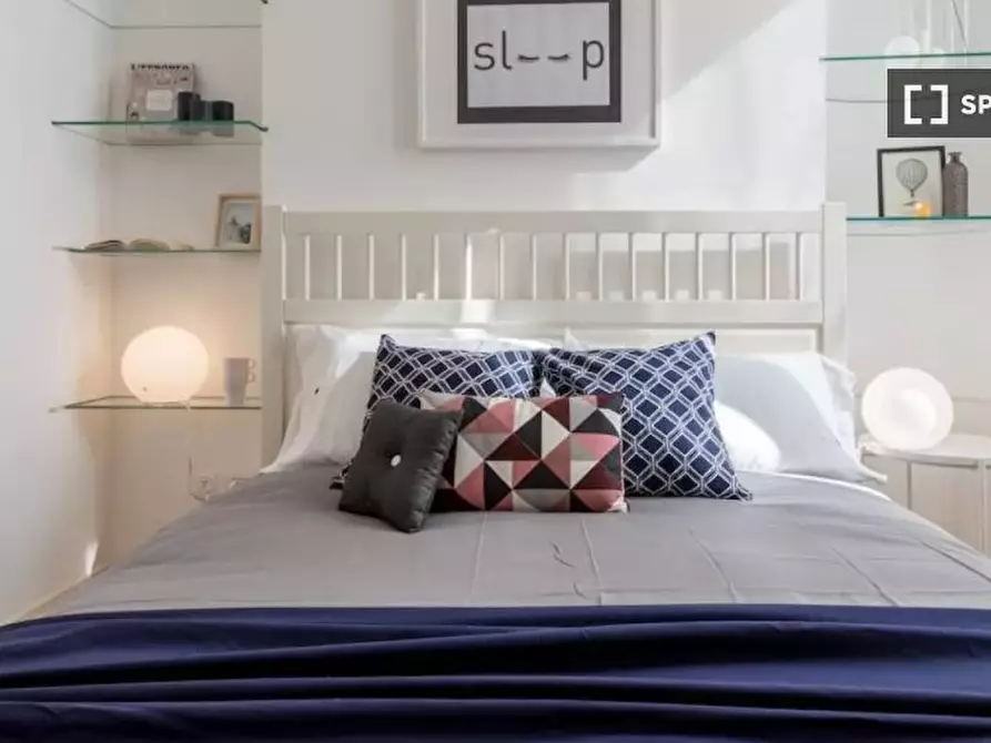 Immagine 2 di Appartamento in affitto  in Via Pontaccio a Milano