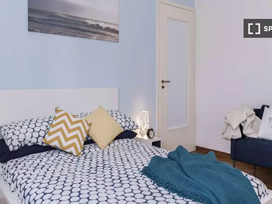 Immagine 4 di Camera condivisa in affitto  in Via delle Betulle Milan a Buccinasco