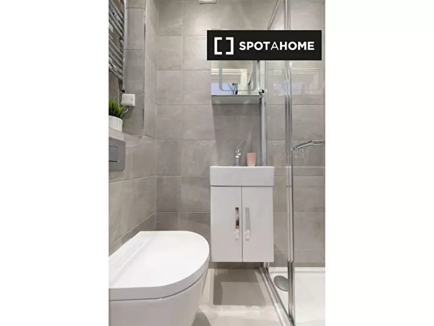 Immagine 5 di Ufficio in affitto  in Flat 32-34 Swinton St London WC1X 9NX a Camden Town