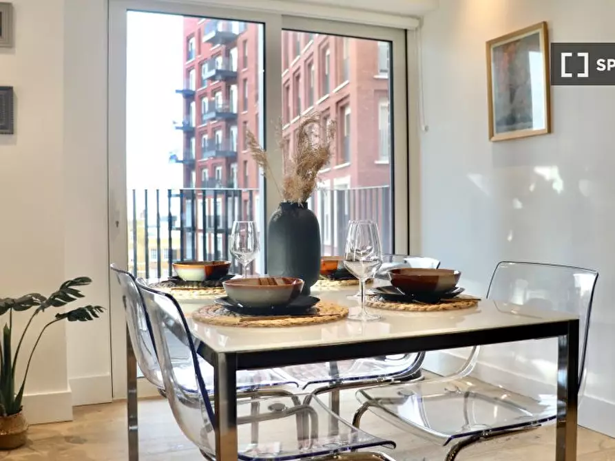Immagine 14 di Appartamento in affitto  in Flat 7a Exchange Gardens London SW8 1GF a Lambeth