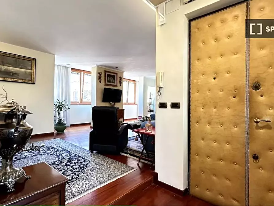 Immagine 8 di Appartamento in affitto  in Via Buccari a Roma