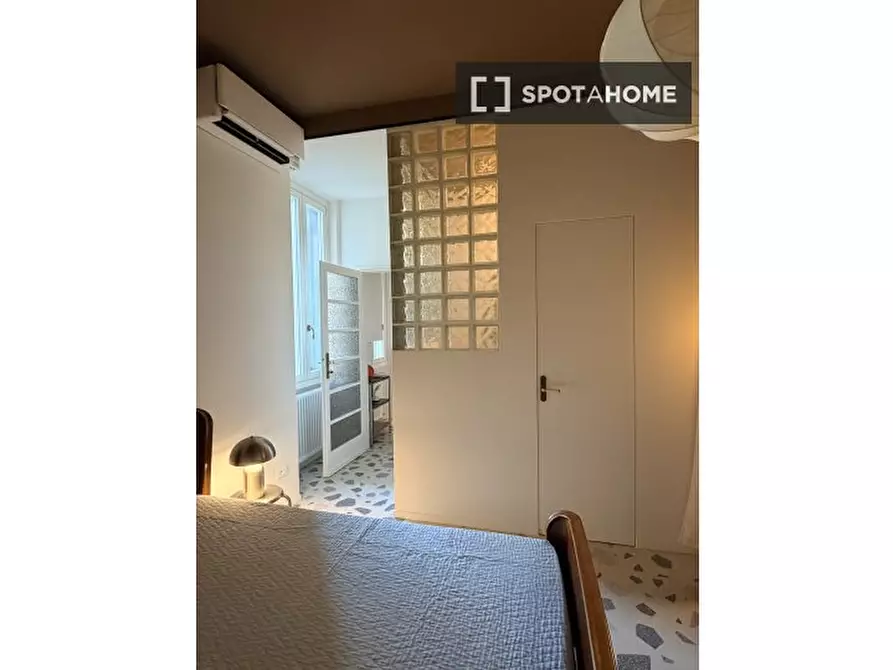 Immagine 2 di Appartamento in affitto  in Via Aldo Manuzio a Roma