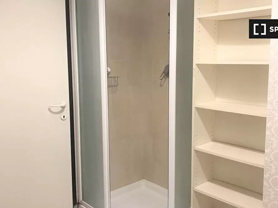 Immagine 14 di Camera condivisa in affitto  in Viale Beatrice D'Este a Milano