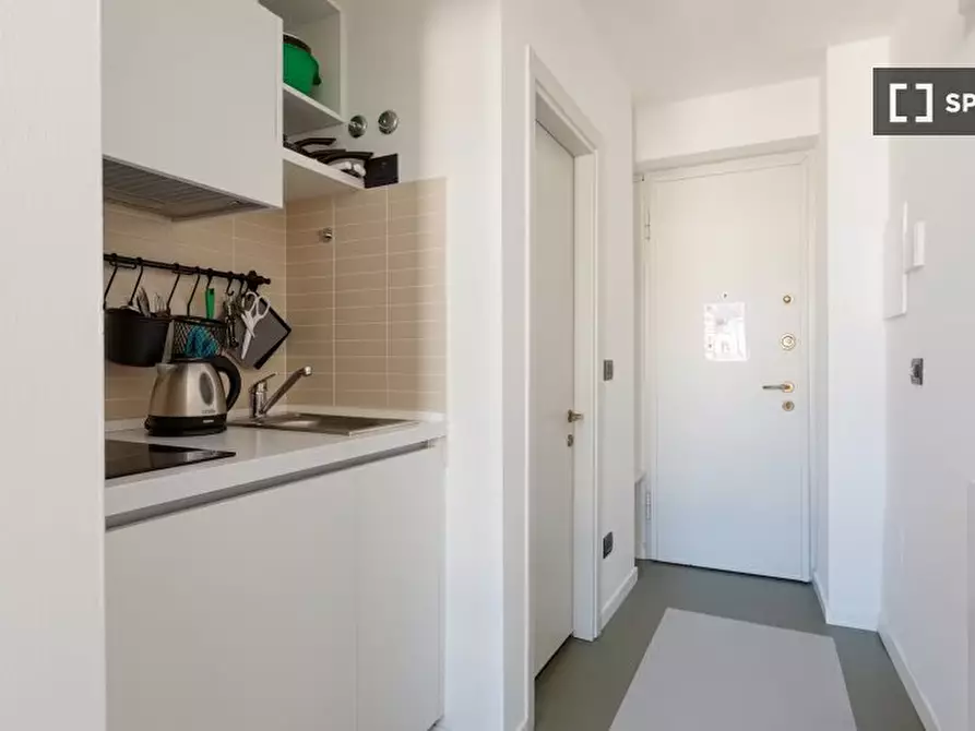 Immagine 5 di Ufficio in affitto  in Corso Magenta a Milano