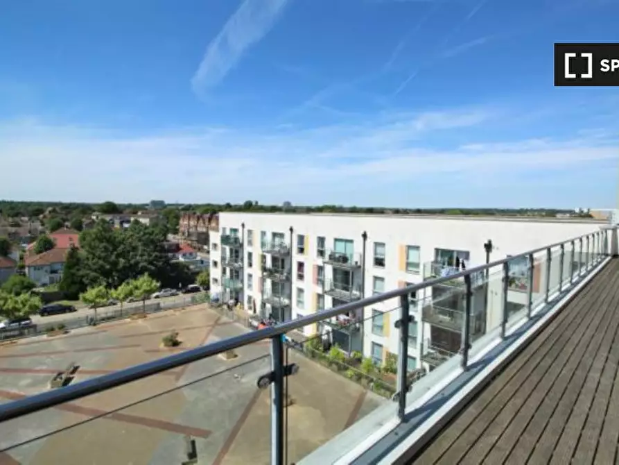 Immagine 5 di Camera condivisa in affitto  in Cosmopolitain Court a Enfield