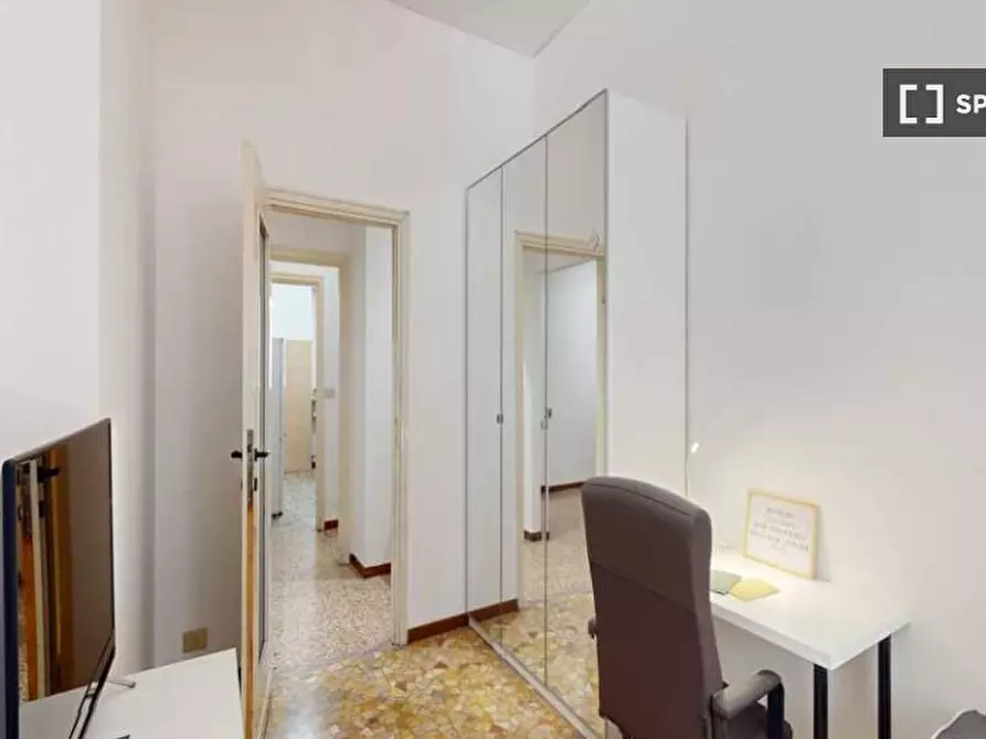 Immagine 3 di Camera condivisa in affitto  in Via Anco Marzio a Milano