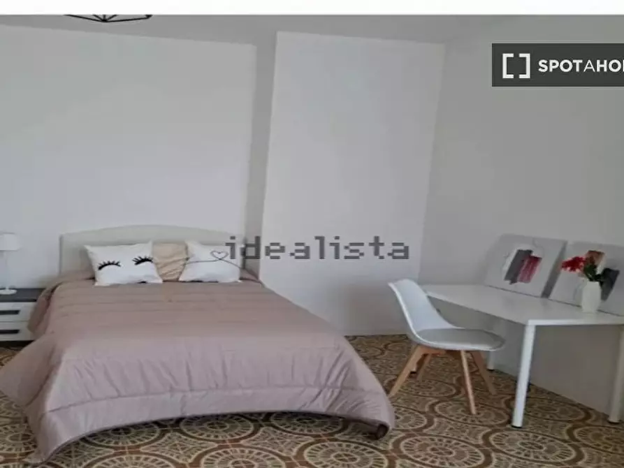 Immagine 3 di Camera condivisa in affitto  in Galleria Vittorio Veneto a Brescia