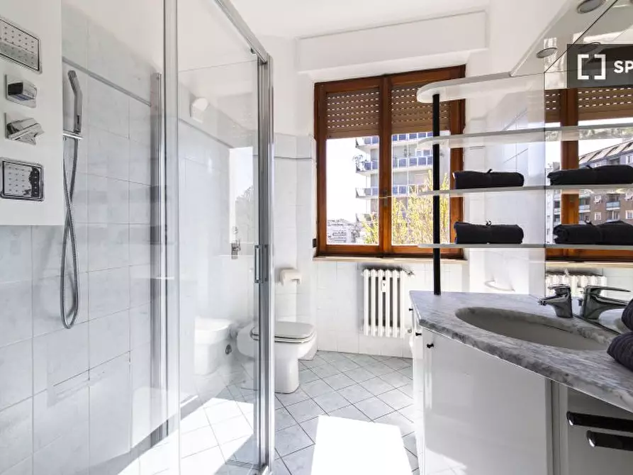 Immagine 8 di Camera condivisa in affitto  in Via Melchiorre Gioia a Milano