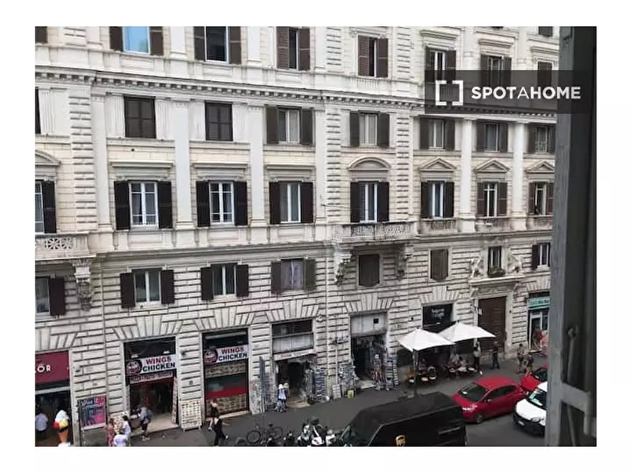 Immagine 10 di Appartamento in affitto  in Via Cavour a Roma