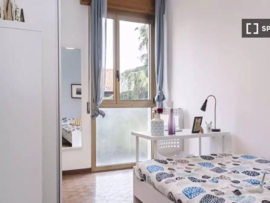 Immagine 1 di Camera condivisa in affitto  in Viale Giovanni Vicini a Bologna