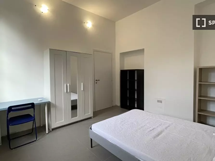 Immagine 2 di Camera condivisa in affitto  in Via Garegnano a Milano