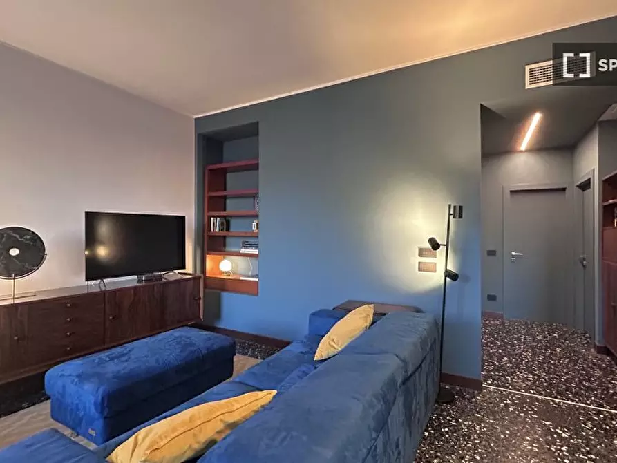 Immagine 2 di Appartamento in affitto  in Via Tavazzano a Milano