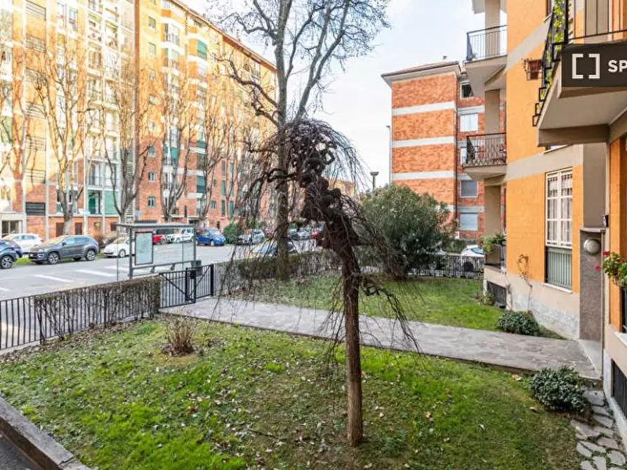 Immagine 11 di Camera condivisa in affitto  in Via Carlo Alberto Pisani Dossi a Milano