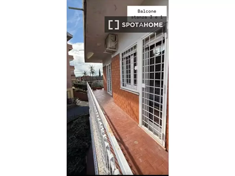 Immagine 16 di Appartamento in affitto  in Via Ascrea a Roma