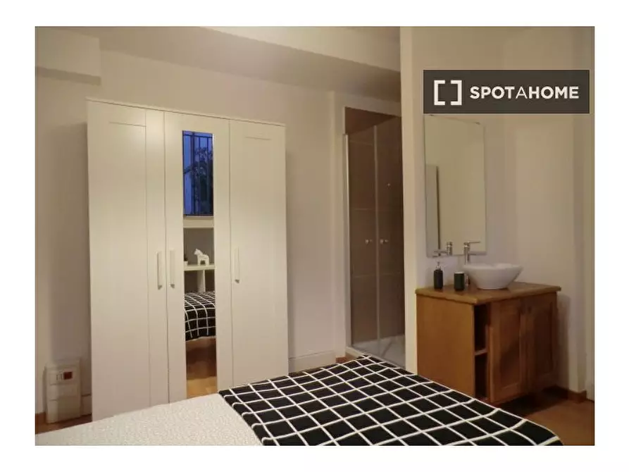 Immagine 19 di Camera condivisa in affitto  in Via Pietro Canal a Padova