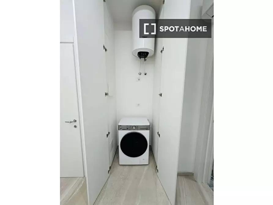 Immagine 9 di Ufficio in affitto  in Via San Domenico a Bologna