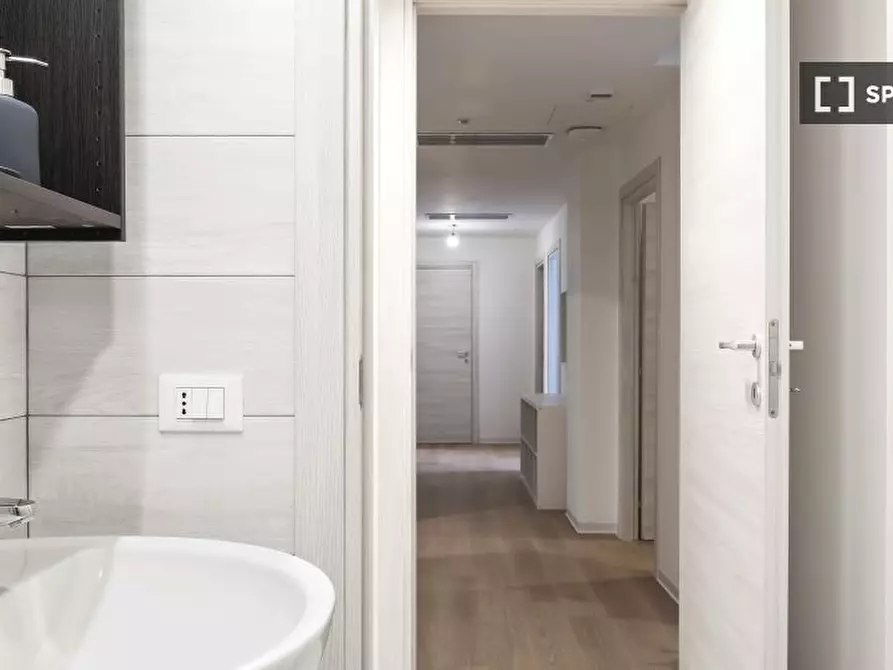 Immagine 3 di Camera condivisa in affitto  in Via Privata Deruta a Milano