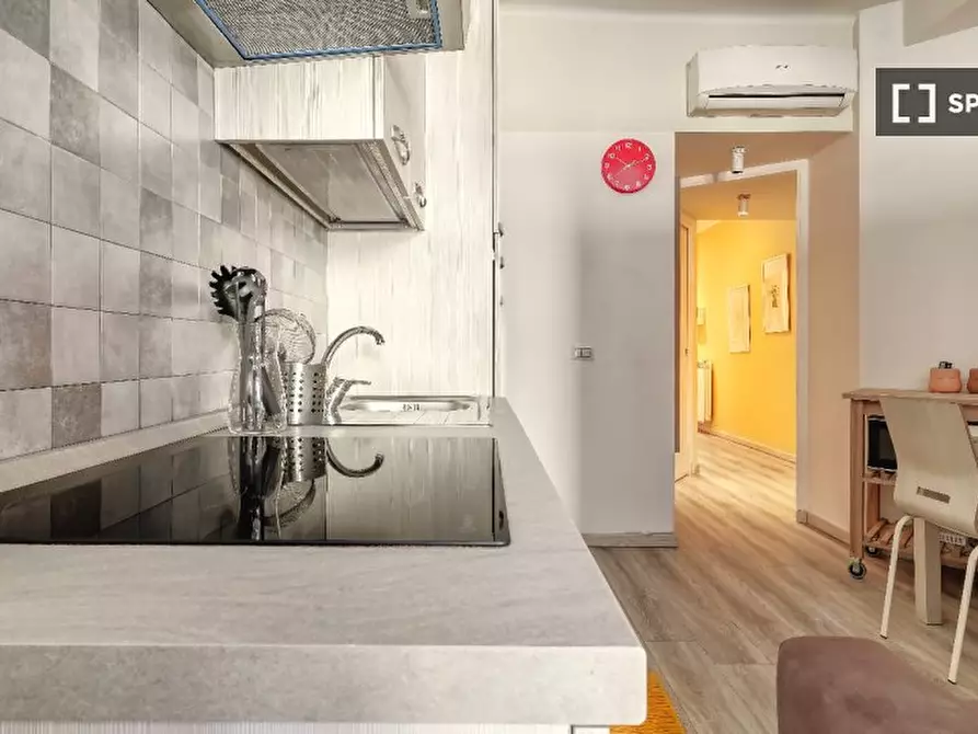 Immagine 17 di Ufficio in affitto  in Via Vigevano a Milano