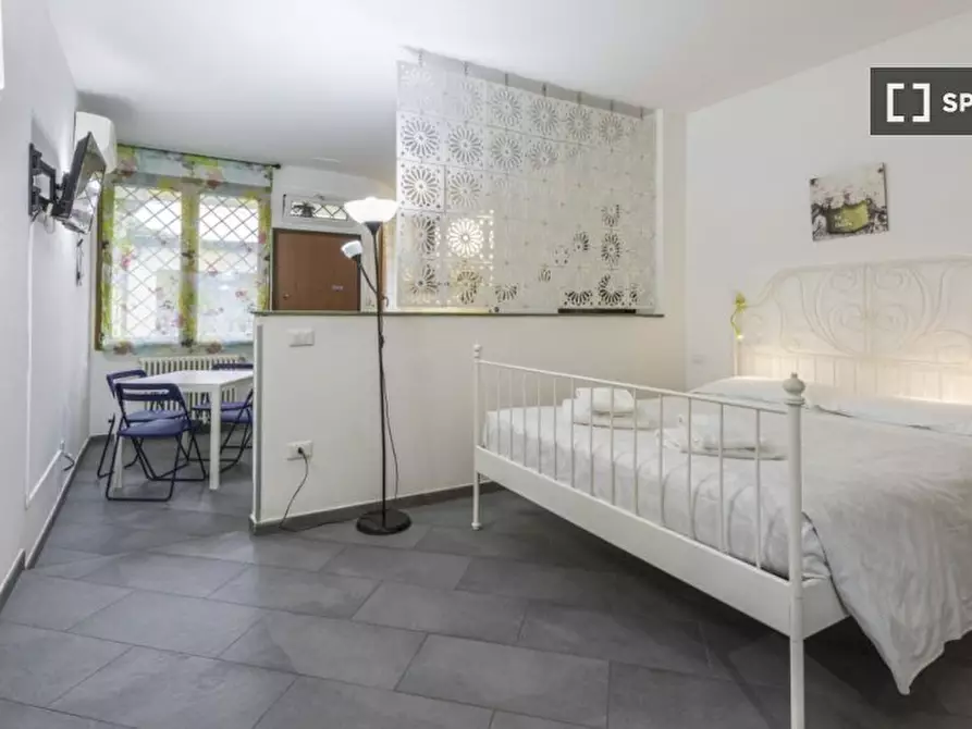 Immagine 3 di Appartamento in affitto  in Via Reginaldo Giuliani a Firenze